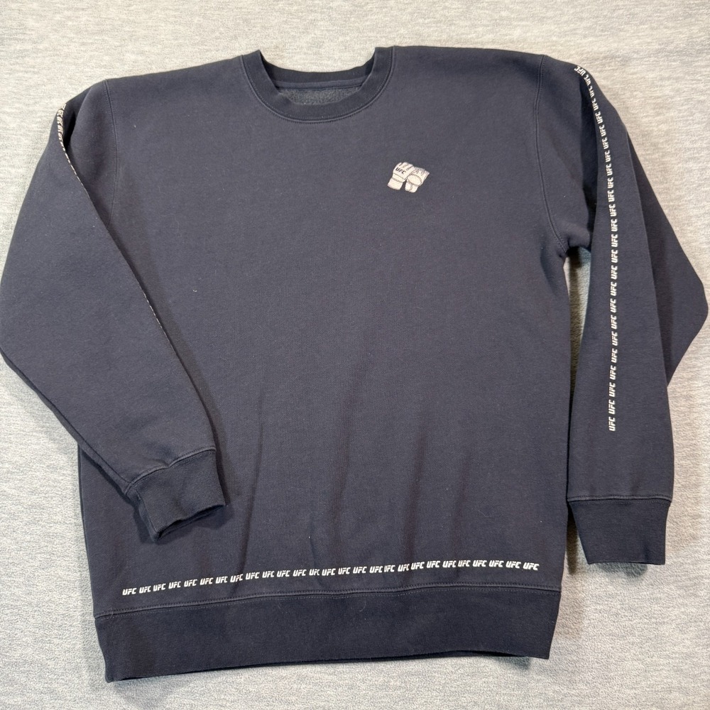 UFC Sweatshirt‎ Mens Medium Navy Crewneck Fleece Logo Sleeve Tape MMA Fighter